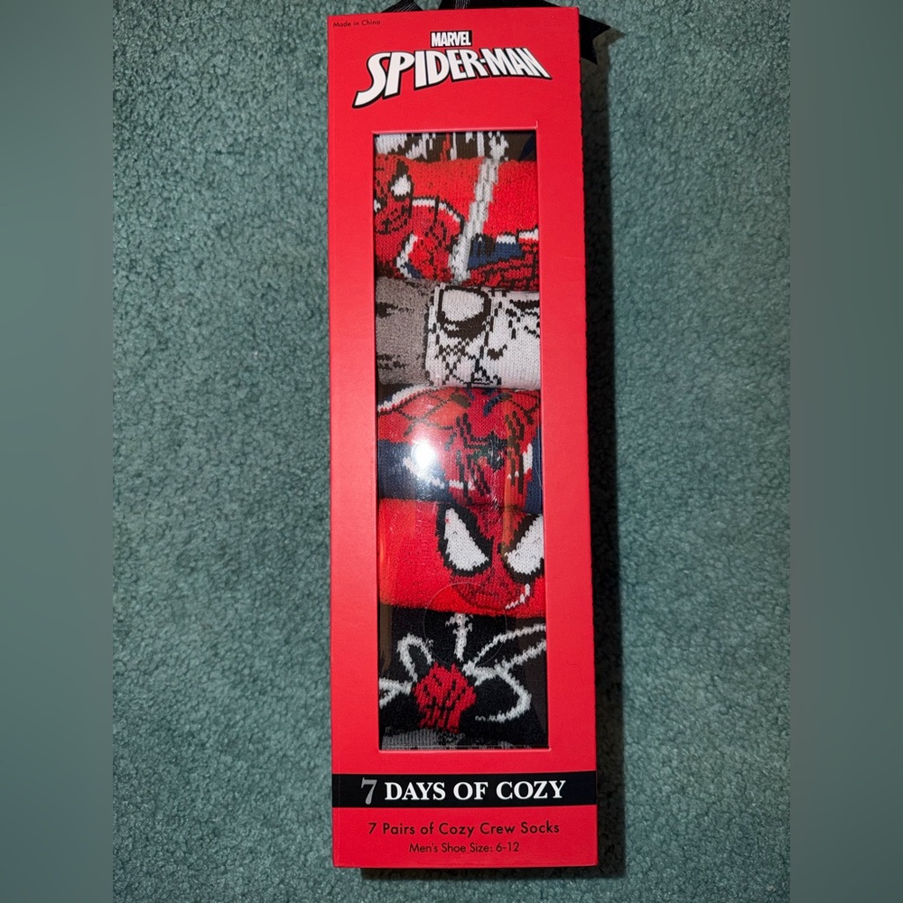 Men’s Spider-Man Sock Gift Set!